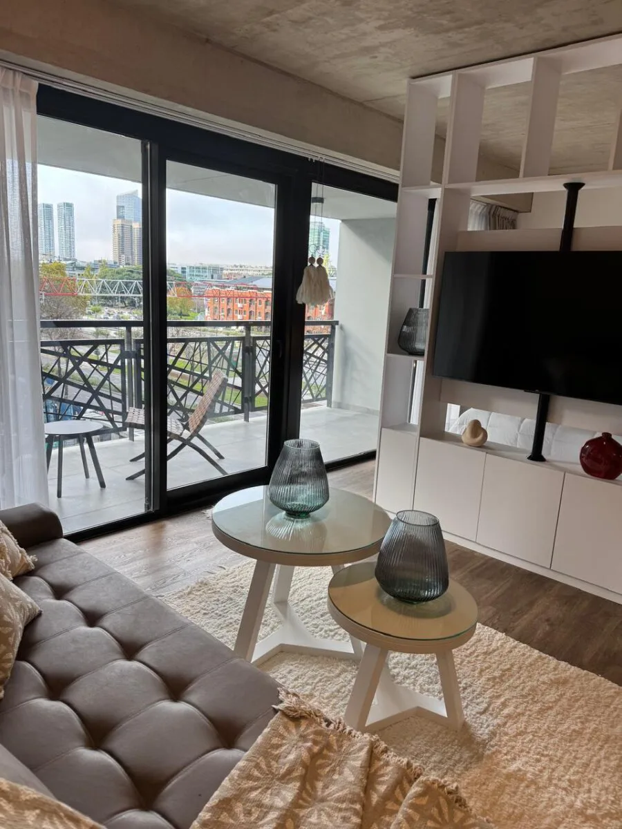 Quartier del Bajo | Full Amenities | Vista al Río y a Puerto Madero | Con Cochera foto 2