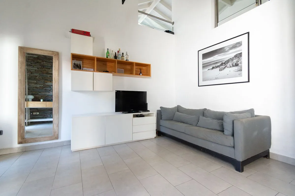 VENTA CASA EN CASTELAR NORTE 3 AMBIENTES PB foto 5