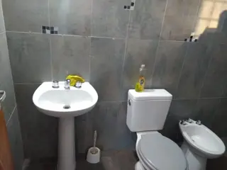 2 Departamentos, con cocina-comedor, baño instalado y un dormitorio,   En San Antonio de Arredondo, a 2 cuadras de la ruta.. foto 4
