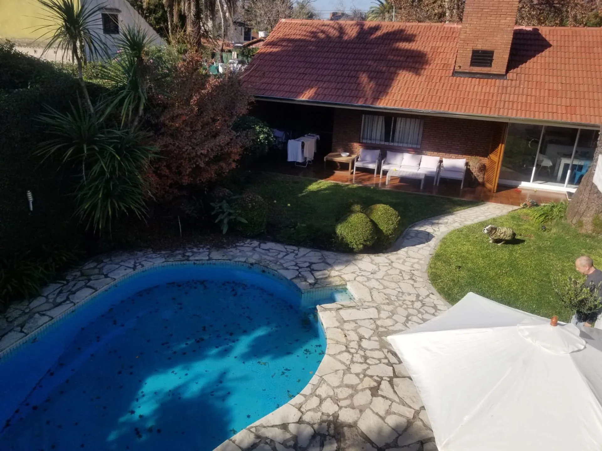 CASA 4 AMBIENTES VENTA ADROGUE PILETA QUINCHO COCH foto 4