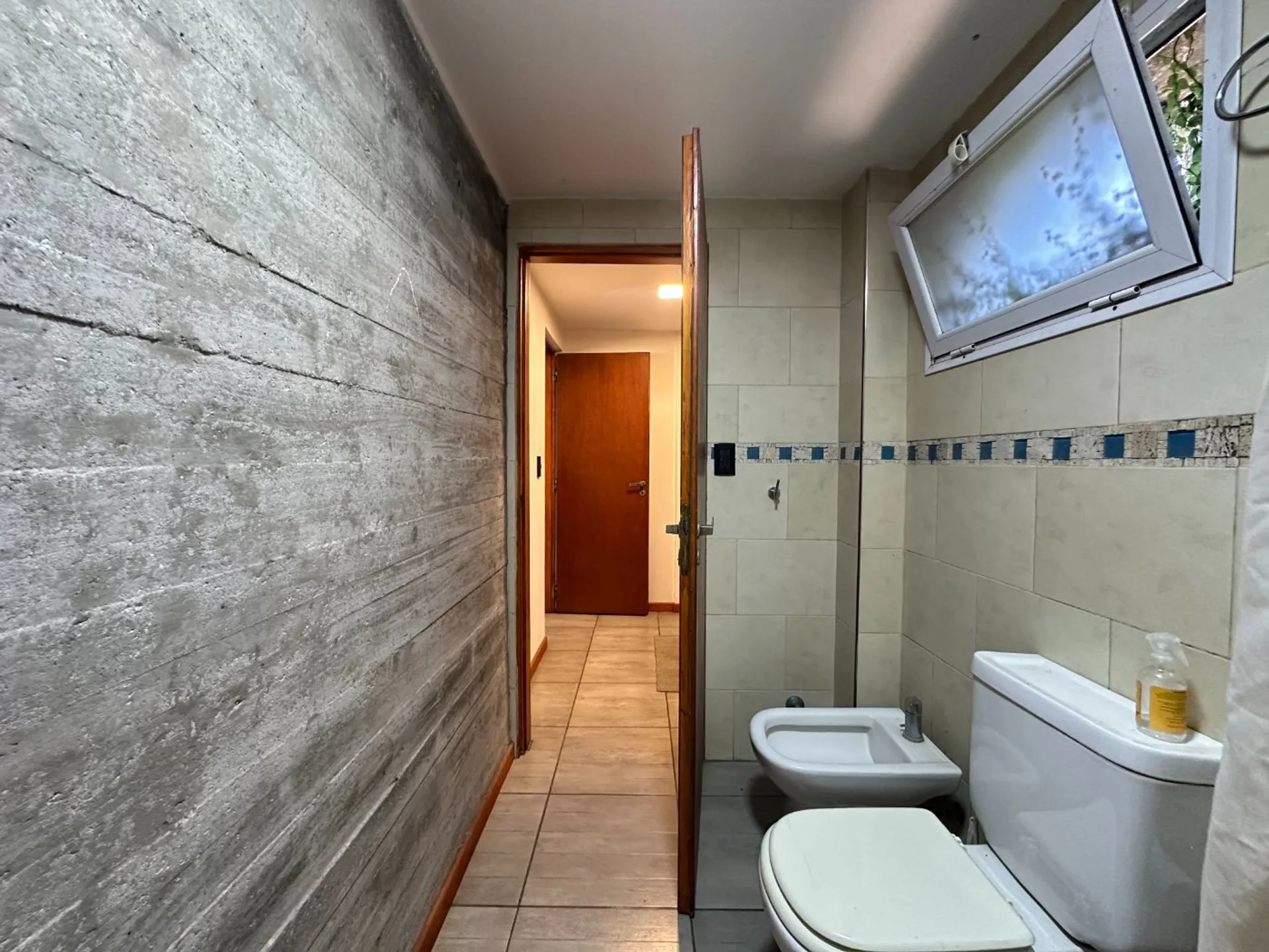 Venta casa 5 ambientes zona Colina Alegre foto 5