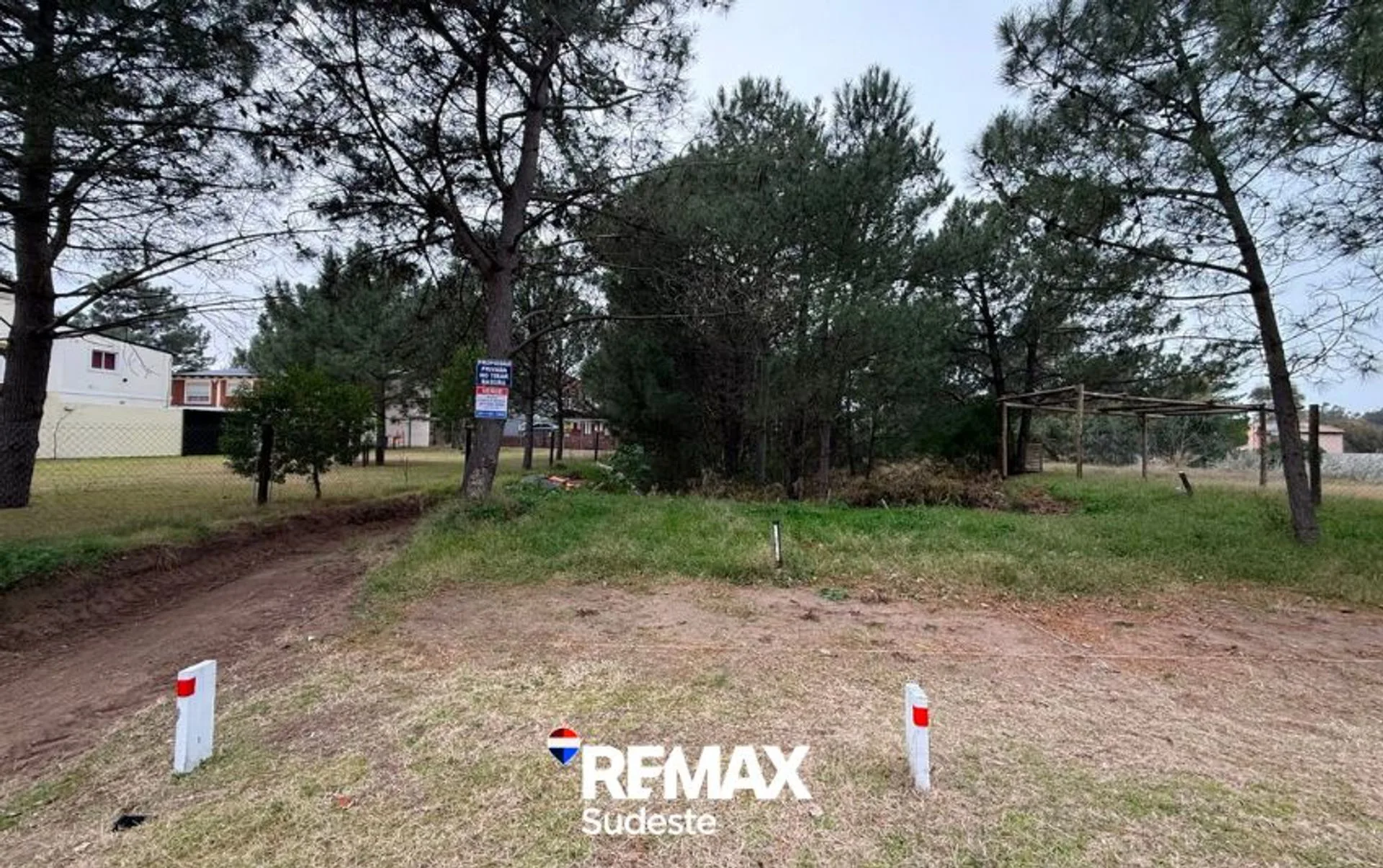 TERRENO EN BARRIO LAS DUNAS, MONTE HERMOSO foto 2
