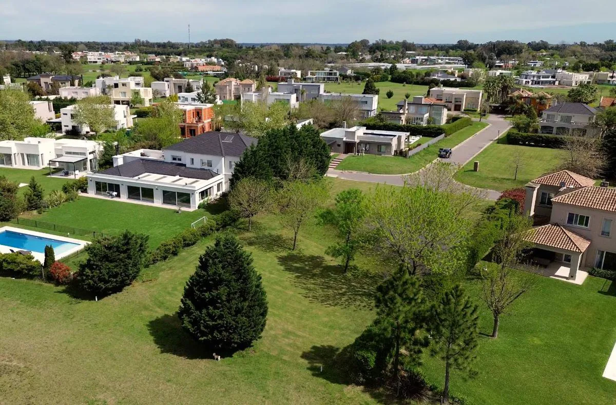 VENTA DE LOTE ESCOBAR HARAS SANTA MARIA LAS LOMAS foto 4