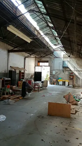 # MIRA ESTO # DEPOSITO # OFICINA # LOCAL # VIVIENDA # 440M2C LOTE 8,66 X 43,00 m foto 5