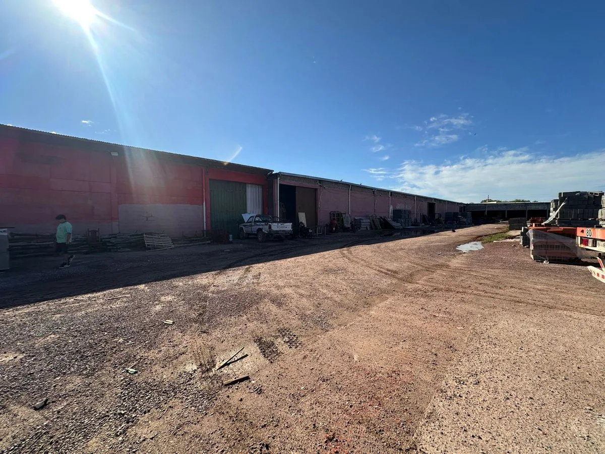 Venta de Corralón  – Aberturas Santa Rosa foto 4