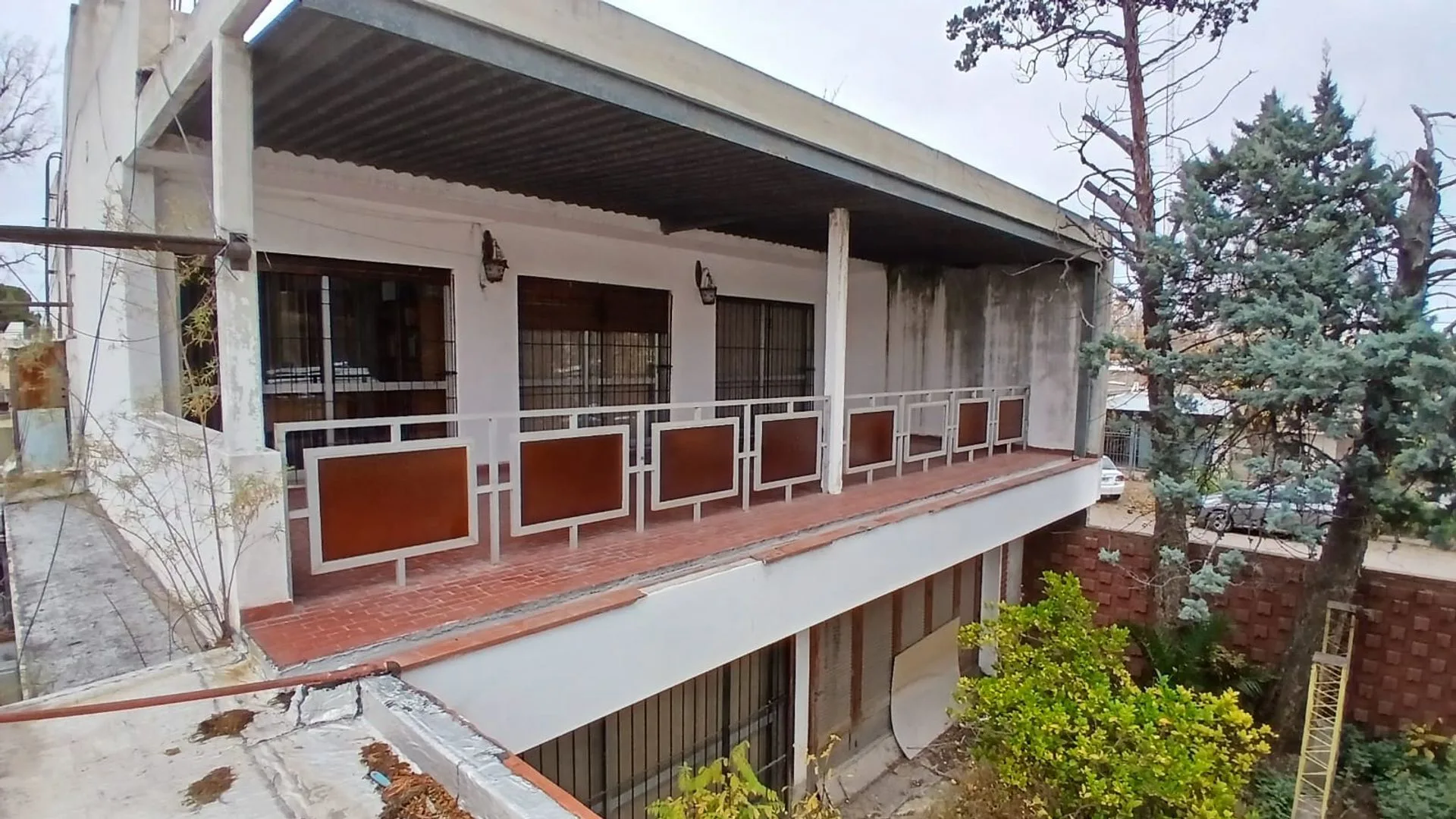 Casa con potencial de inversión en Gral. Alvear foto 3
