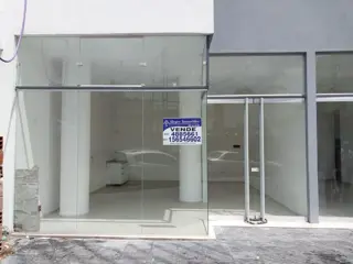 Retasado Venta Local a Estrenar en Guemes U$$65.000. foto 4