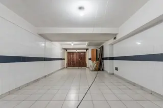 Oportunidad TRIPLEX!!! 5 AMB con PISCINA Y COCHERAS en Pque Chacabuco!! foto 5