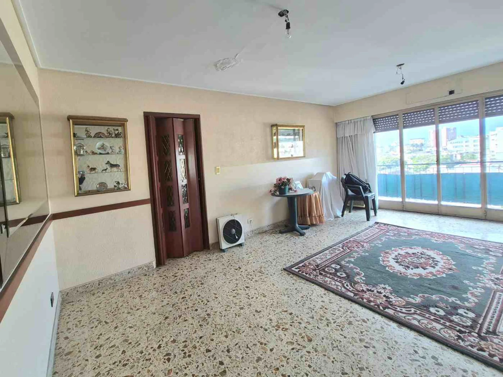 VENTA DEPTO 4 AMBIENTES V. DEL PARQUE * MODERNIZAR foto 4