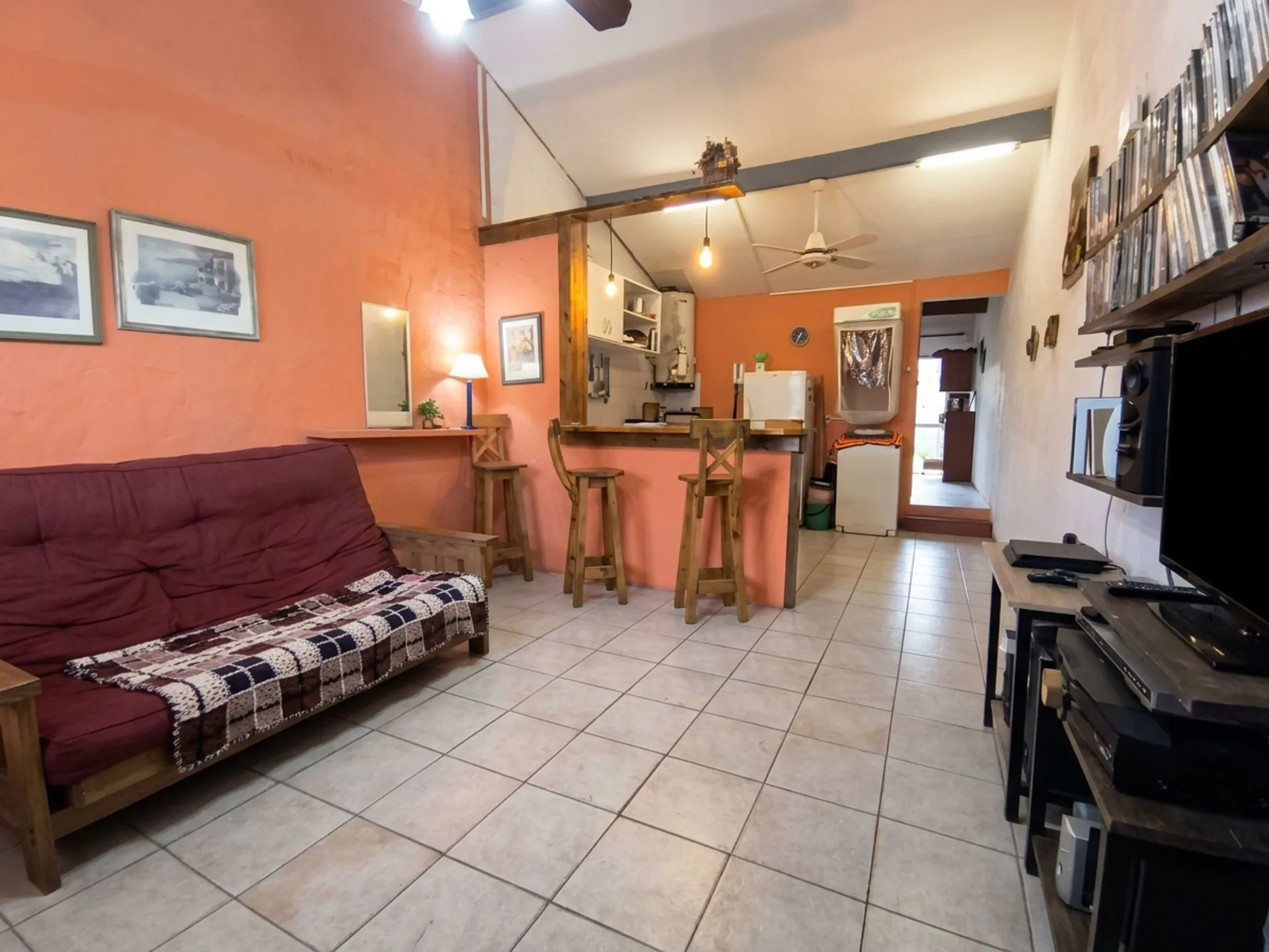 CASA TIPO PH 2 AMBIENTES EN VENTA FARO NORTE foto 2