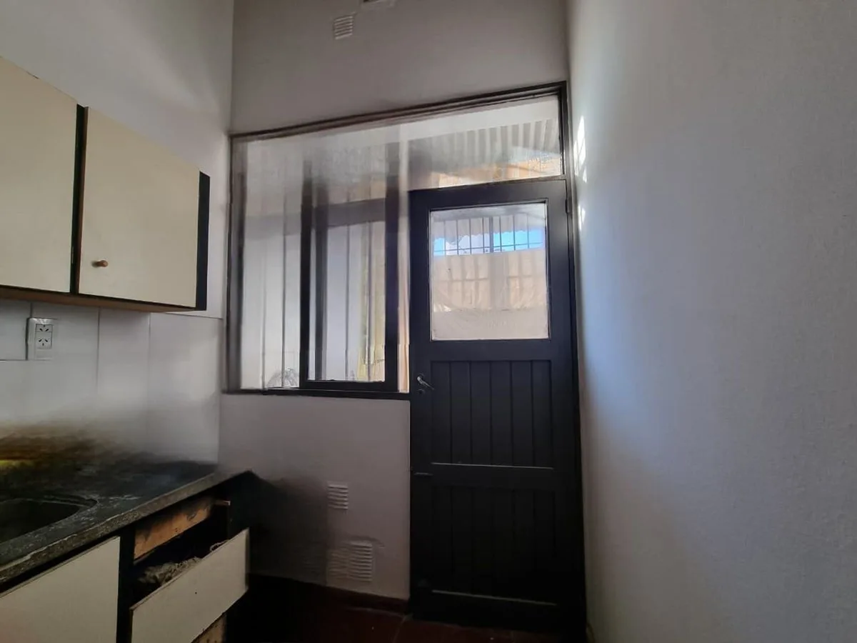 Venta de Departamento de 2 dormitorios. Chimbas foto 3