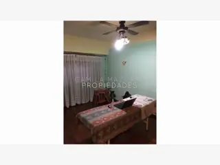 Departamento con Cochera en VENTA-Ramos Mejía foto 3