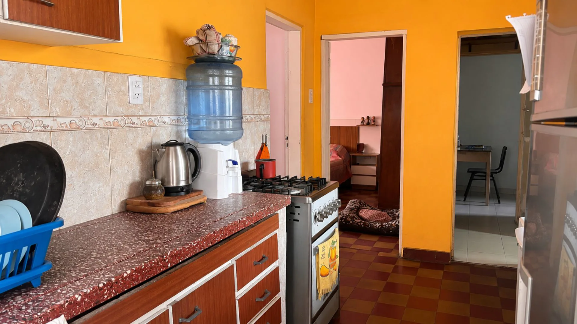 CASA VENTA MERLO QUINCHO Y JARDIN 300 MT2 foto 2