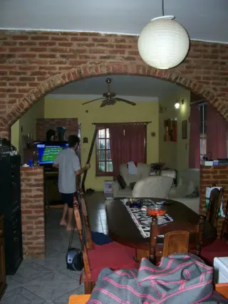 Casa de 2 plantas a 7 cuadras de Hipólito Yrigoyen foto 5