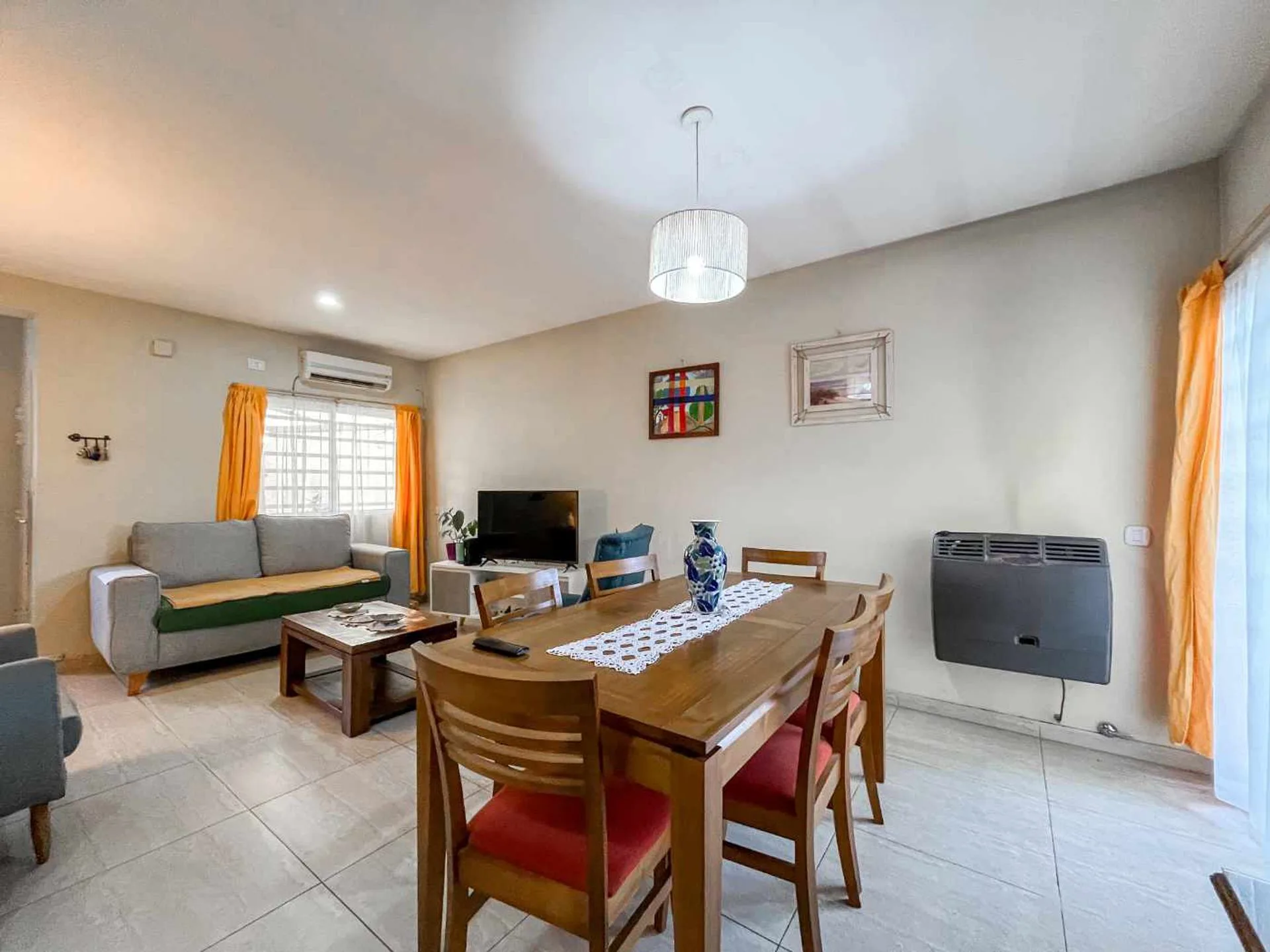 CASA 4 AMBIENTES EN VENTA LA PLATA. foto 4