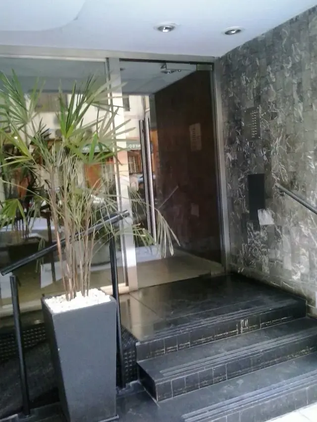 Recoleta magnifico semipiso con balcon aterrazado en Pasaje Quirno Costa