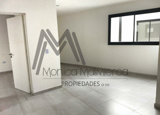 VENDO EXCELENTE CASA COUNTRY DEL PILAR CON PILETA foto 2