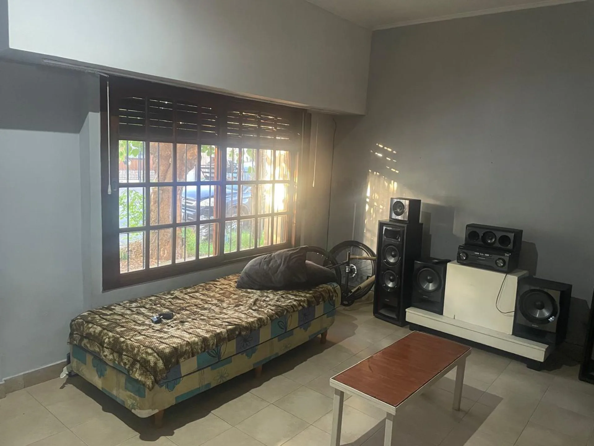 CASA PH 3 AMB EN VENTA EN HAEDO foto 4