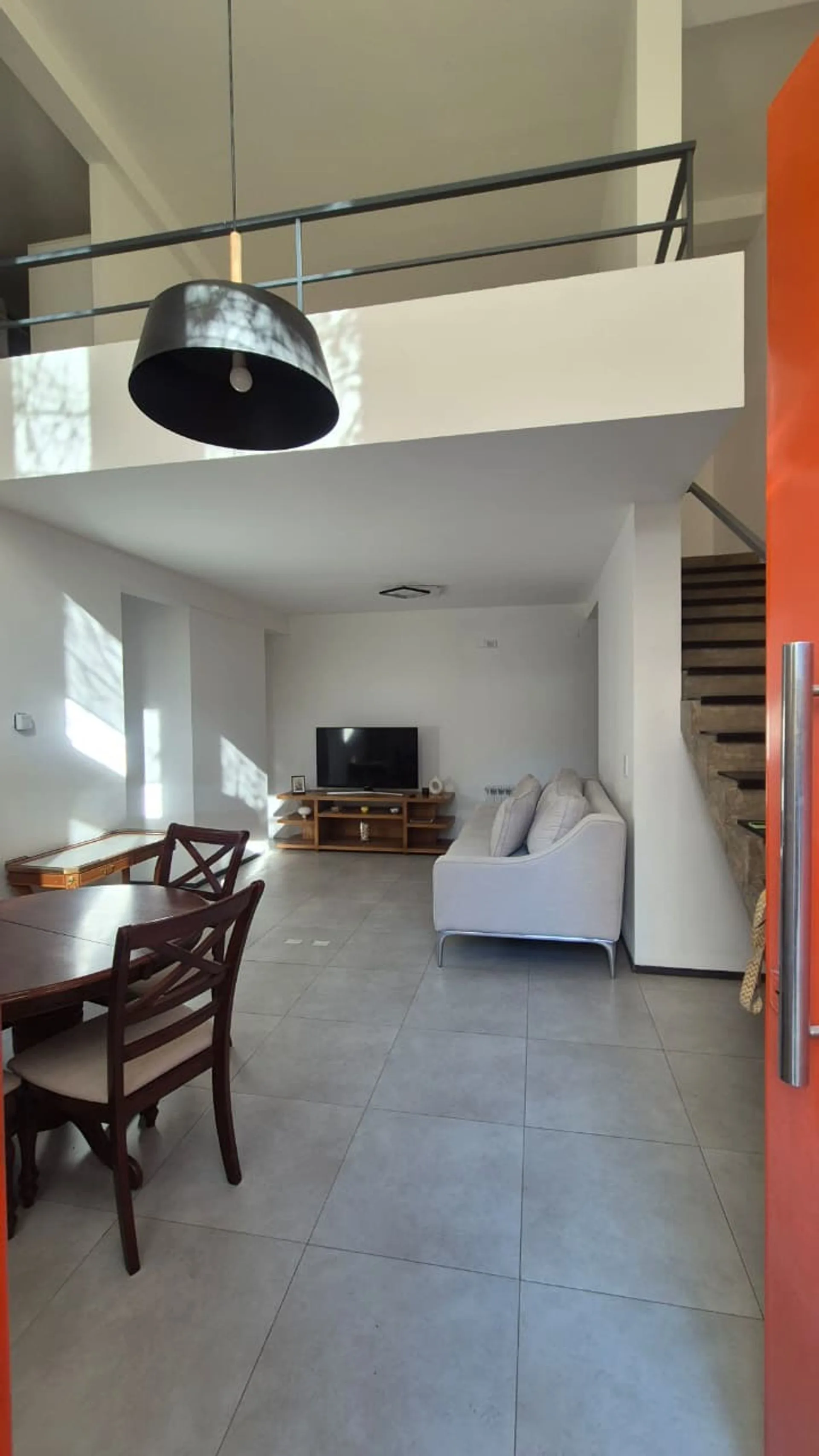 ALQUILER DEPARTAMENTO TIPO LOFT-AMOBLADO-5°SECCION foto 2