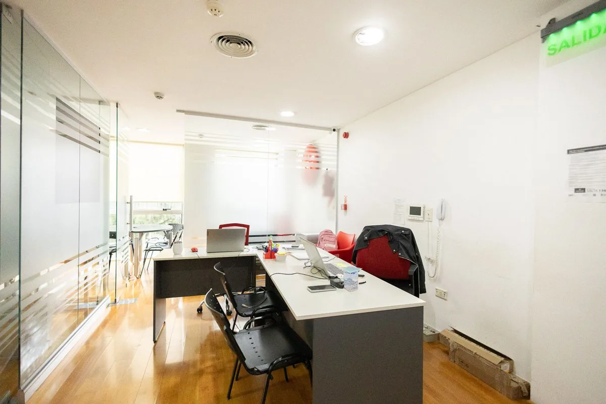 OFICINA EN VENTA MICROCENTRO MIRADOR DEL TINEO foto 3