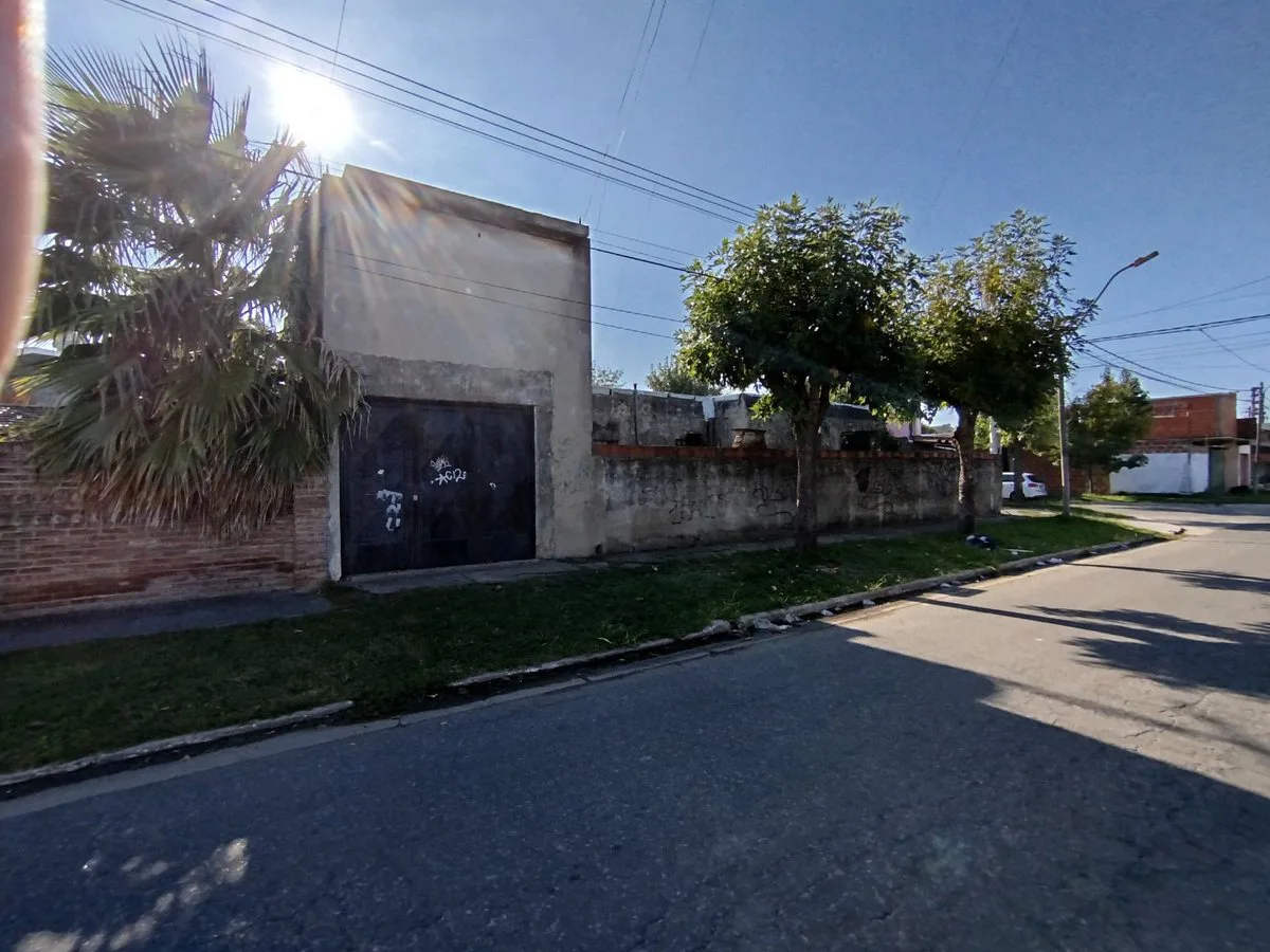 Venta Casa 3 Ambientes en Moron foto 5