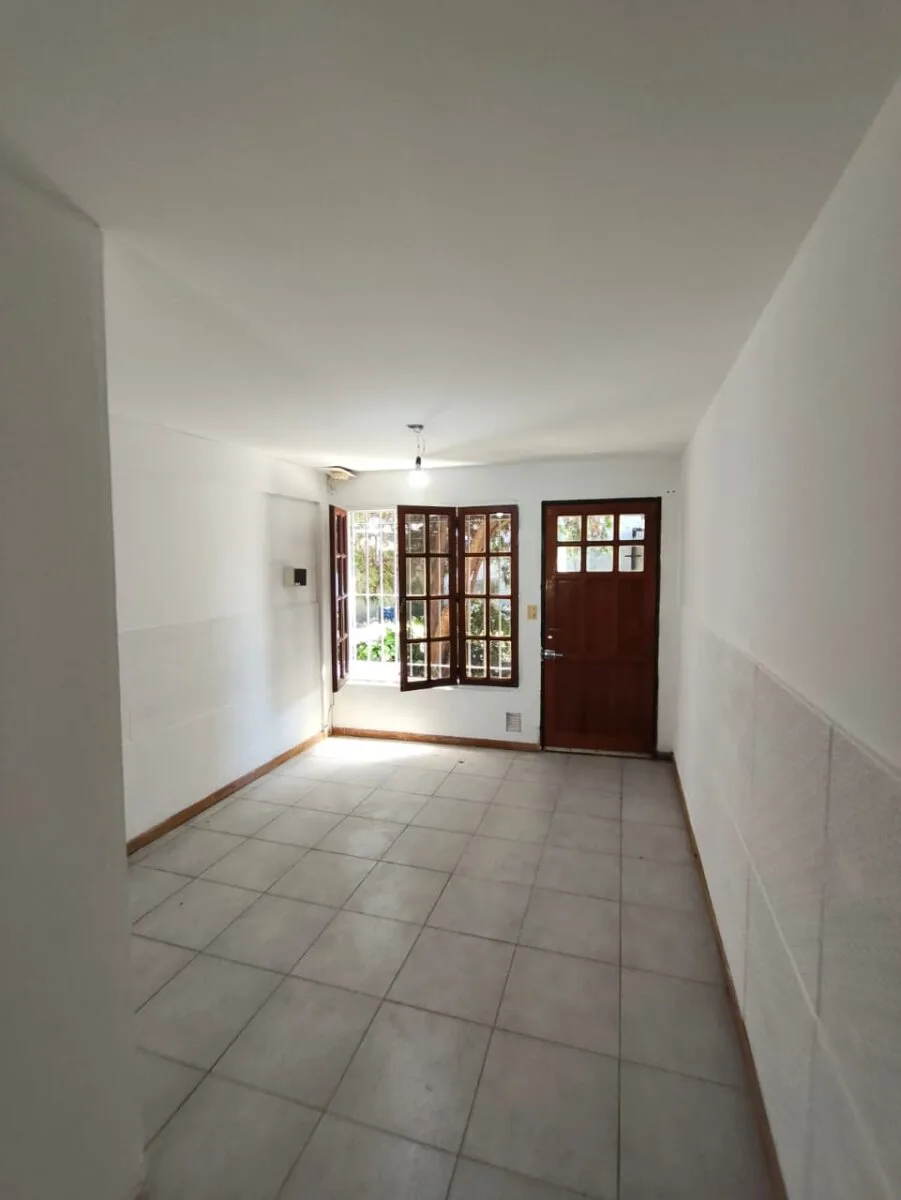 DUPLEX 3 AMBIENTES CON COCHERA EN CASTELAR NORTE foto 4