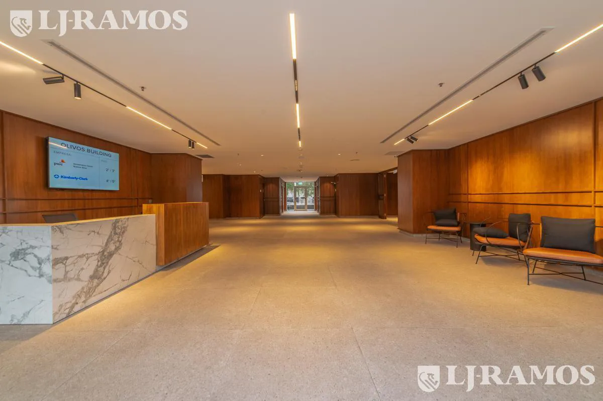 Alquiler de oficina de 2.600 m2 en Olivos foto 5