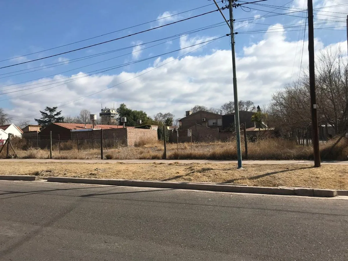 VENTA LOTE GODOY CRUZ