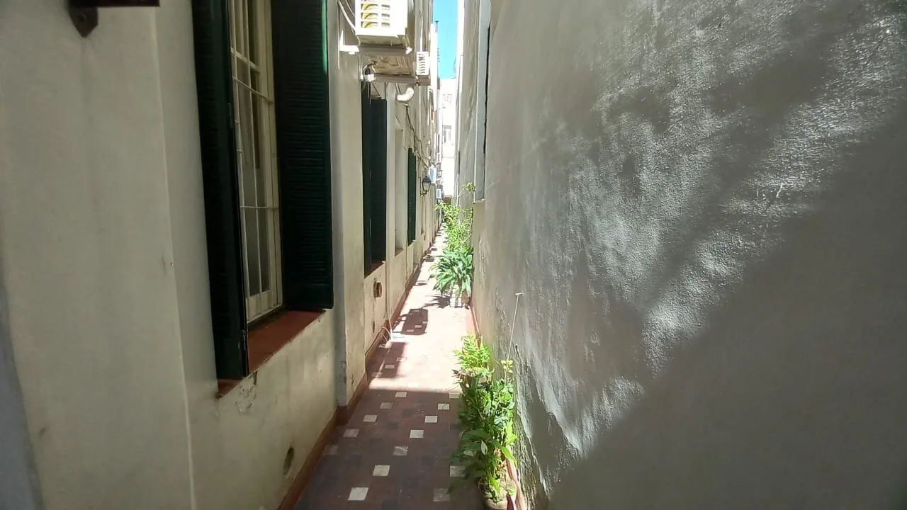 Barrio Norte, Talcahuano y Arenales, 35m2, $ 650,000 + expensas ( Agosto 2026= $ 250,000) + servicios. foto 2
