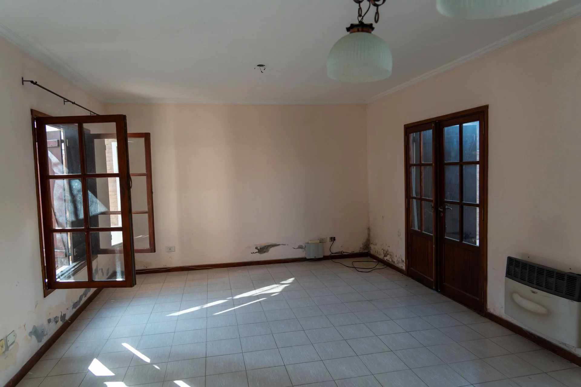 VENTA CHALET 2 DORMITORIOS Y PILETA foto 5