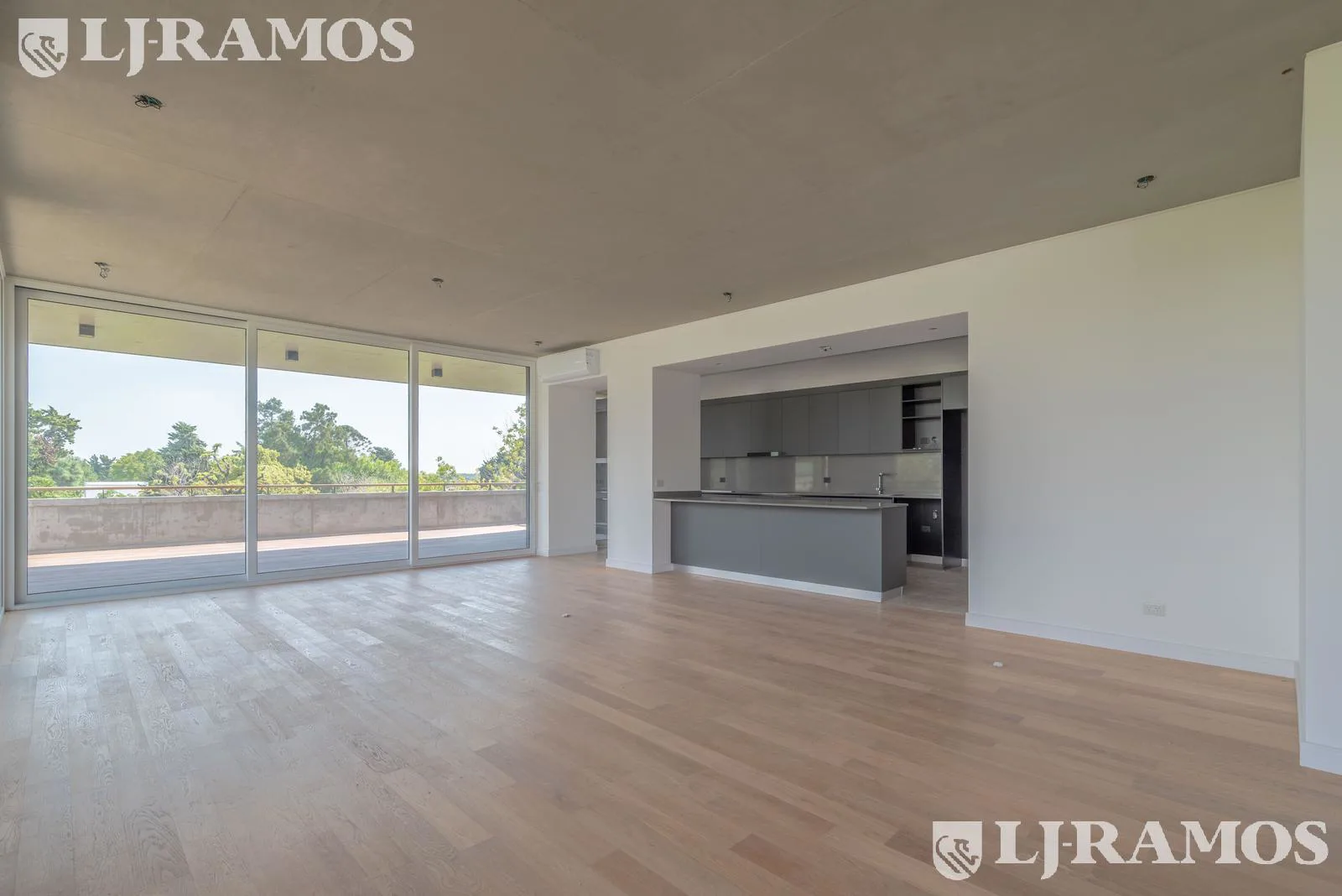 CASA LIVING - Departamento  en Las Lomas de San Isidro foto 3