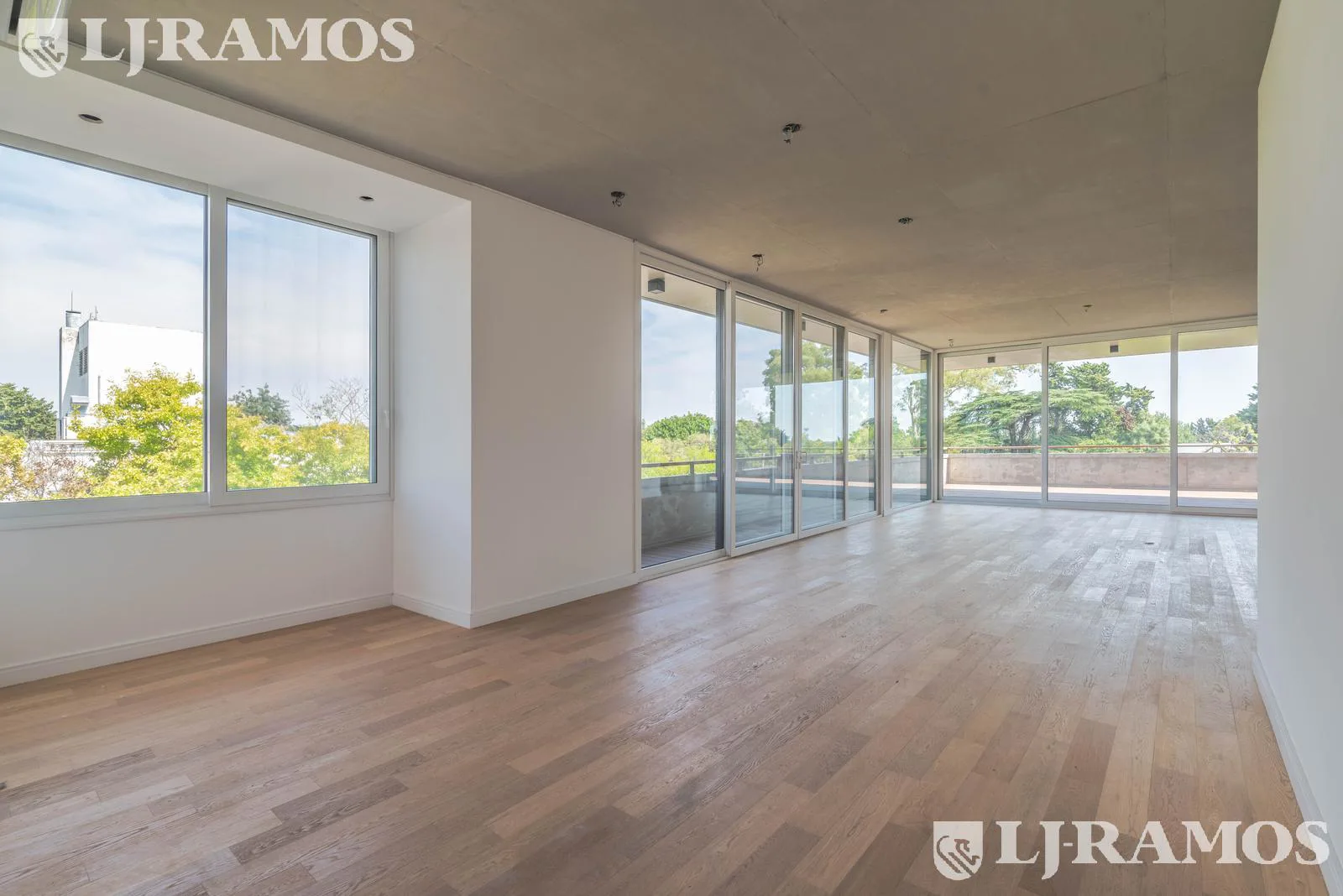 CASA LIVING - Departamento  en Las Lomas de San Isidro foto 4
