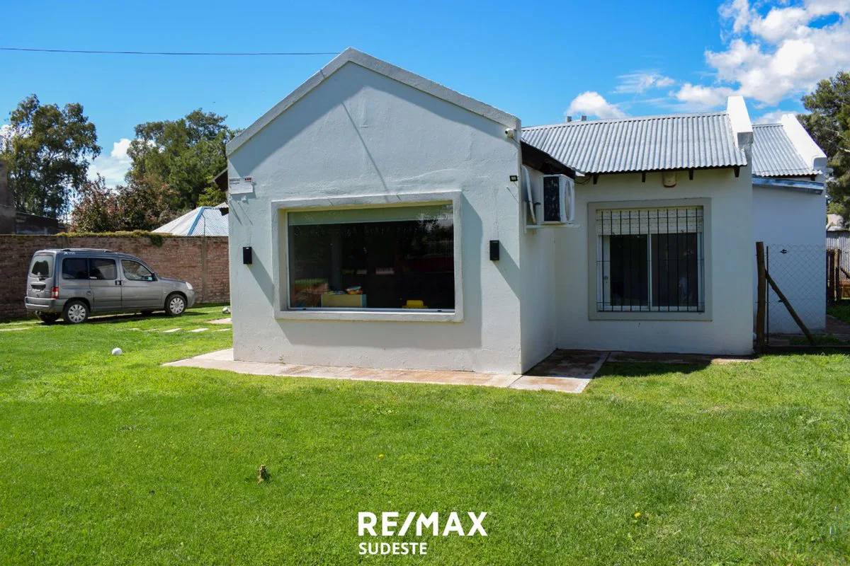 VENTA CASA DE TRES DORMITORIOS EN ALTOS DEL PINAR foto 2