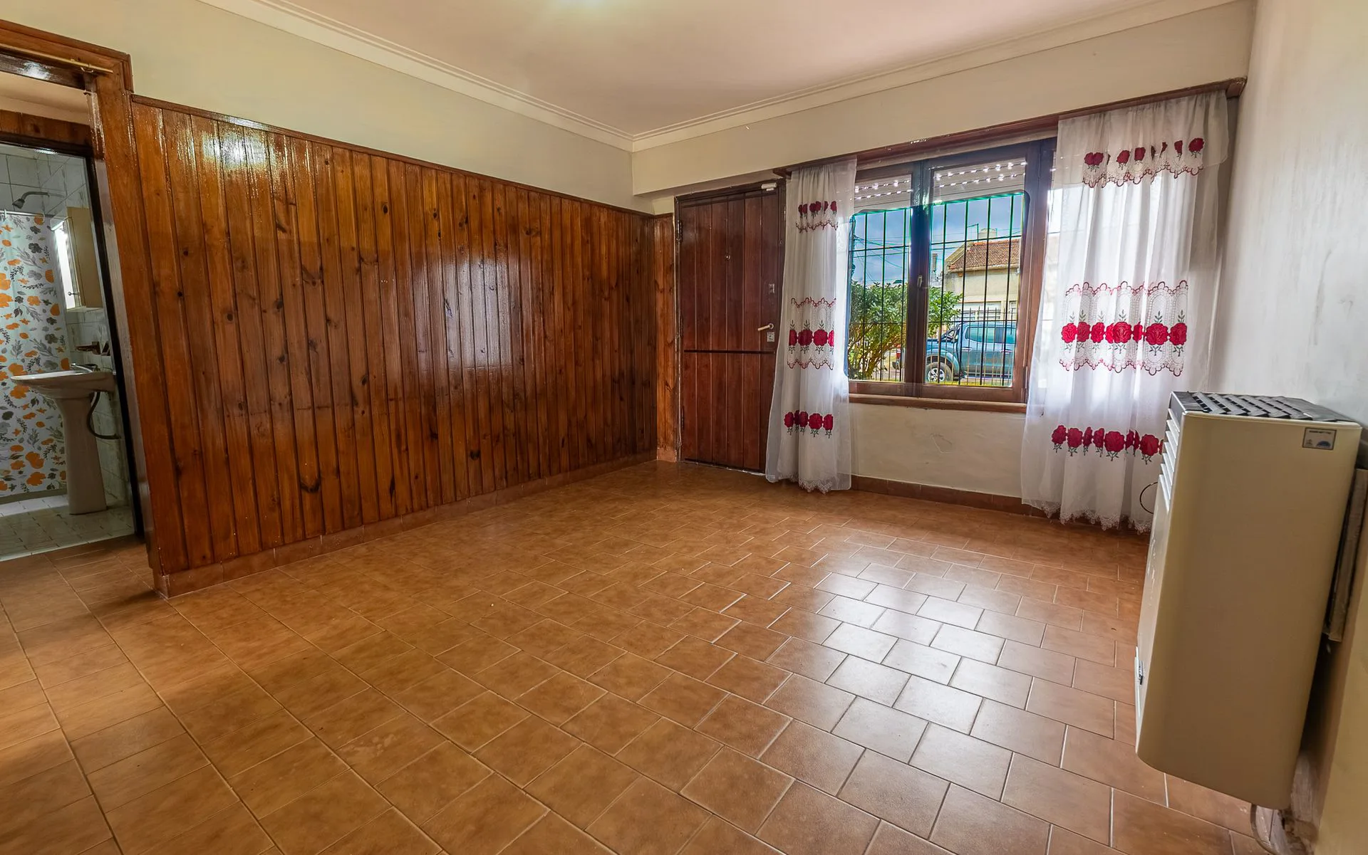 venta casa 3 ambientes cochera parque S. Florencio foto 4