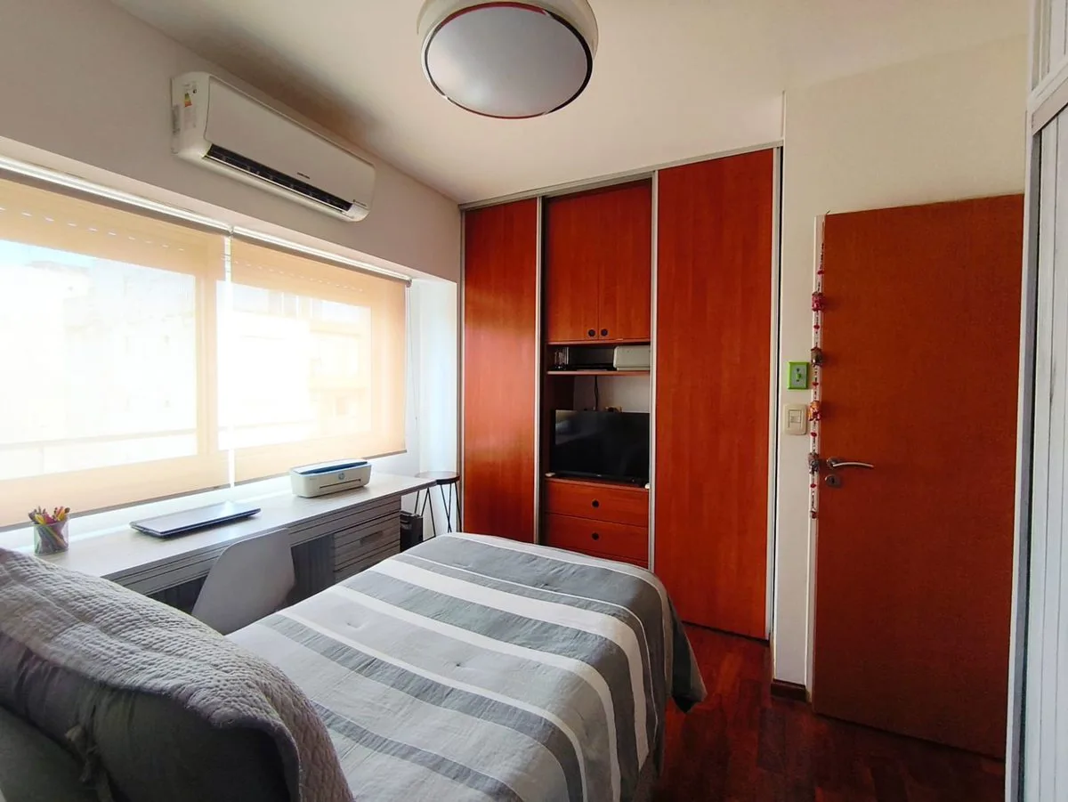 VENTA DEPARTAMENTO 2 AMBIENTES EN MONTE CASTRO foto 5