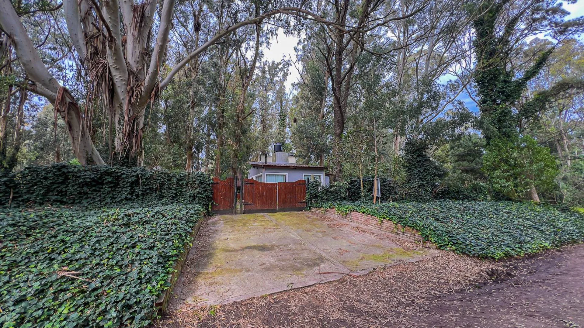 VENTA CASA 2 AMBIENTES  BOSQUE PERALTA RAMOS foto 2