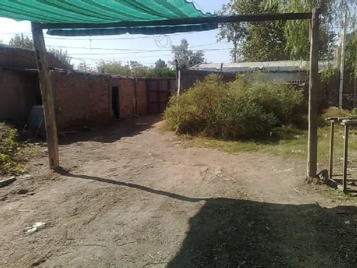 Gran lote de 938 m² en Las Heras. Excelente frente foto 3