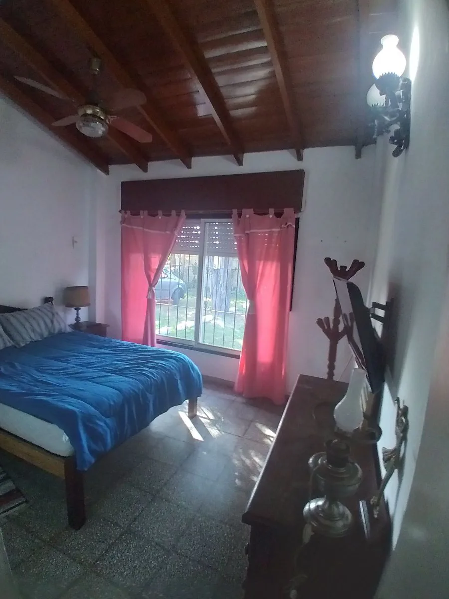 VENTA QUINTA 5 AMBIENTES TRUJUI MORENO foto 3