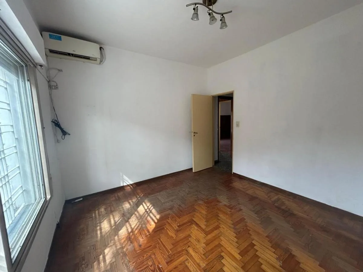 VENTA EXCELENTE PH AL FTE. PATIO S/EXP.  V. MAIPU foto 3