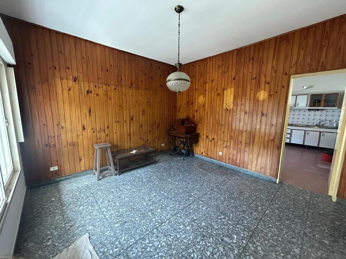 VENTA EXCELENTE PH AL FTE. PATIO S/EXP.  V. MAIPU foto 4