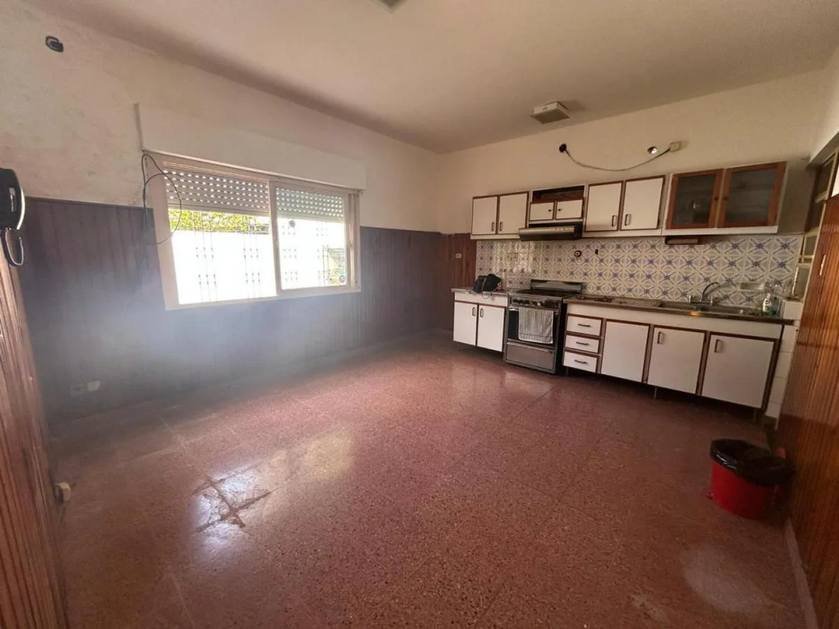 VENTA EXCELENTE PH AL FTE. PATIO S/EXP.  V. MAIPU foto 5