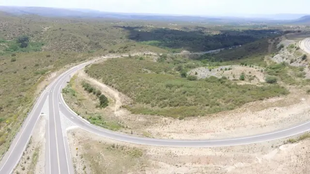 FRACCION SOBRE RUTA EN LAS JARILLAS, SAN ANTONIO DE ARREDONDO, CORDOBA