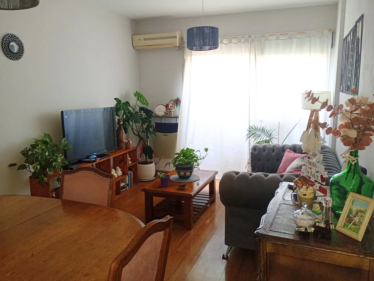 VENTA DEPTO 3 AMB CON BALCON Y COCHERA - V. MADERO foto 2