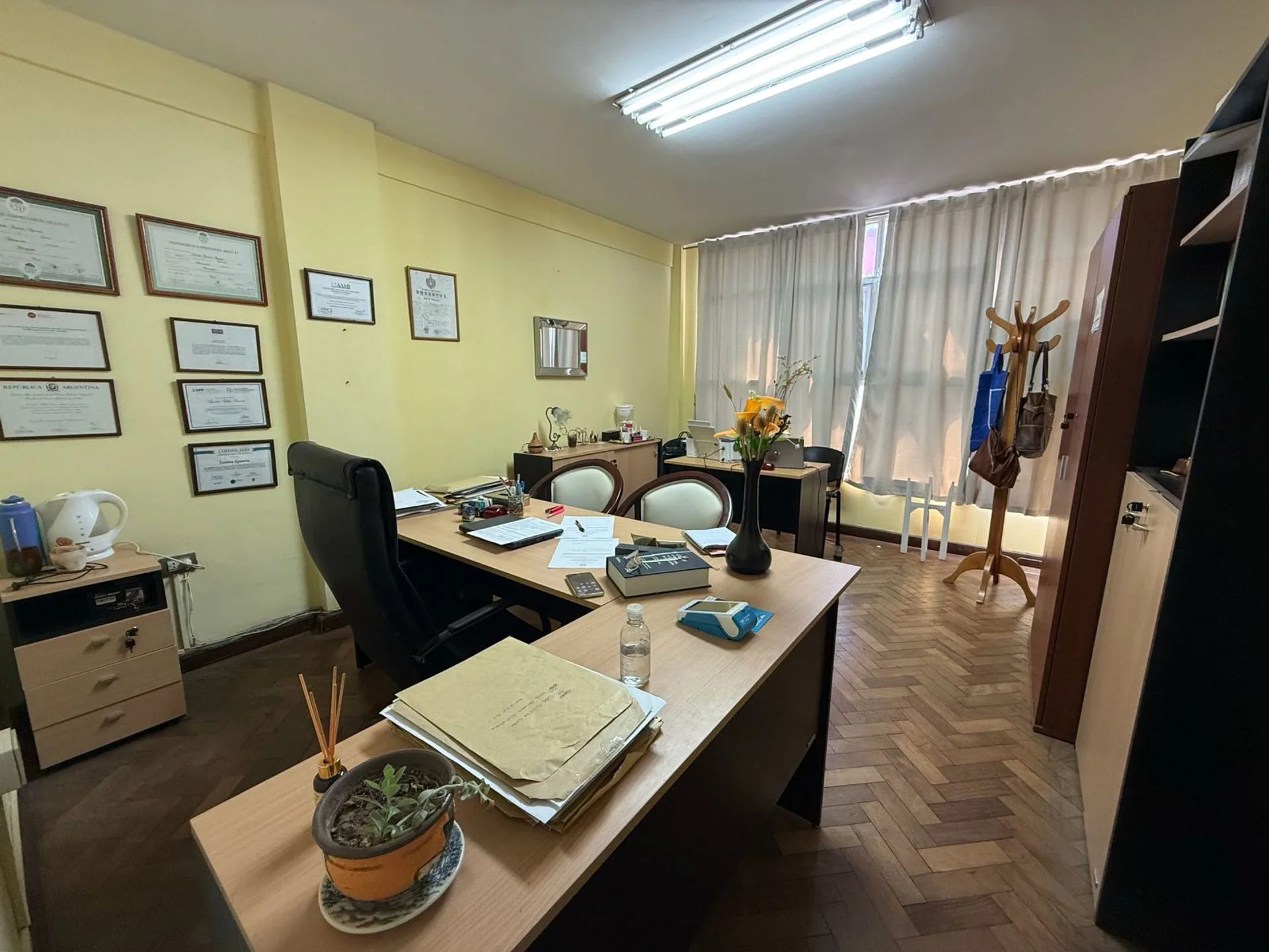 Bloque de 4 oficinas en venta edificio Hermes foto 5