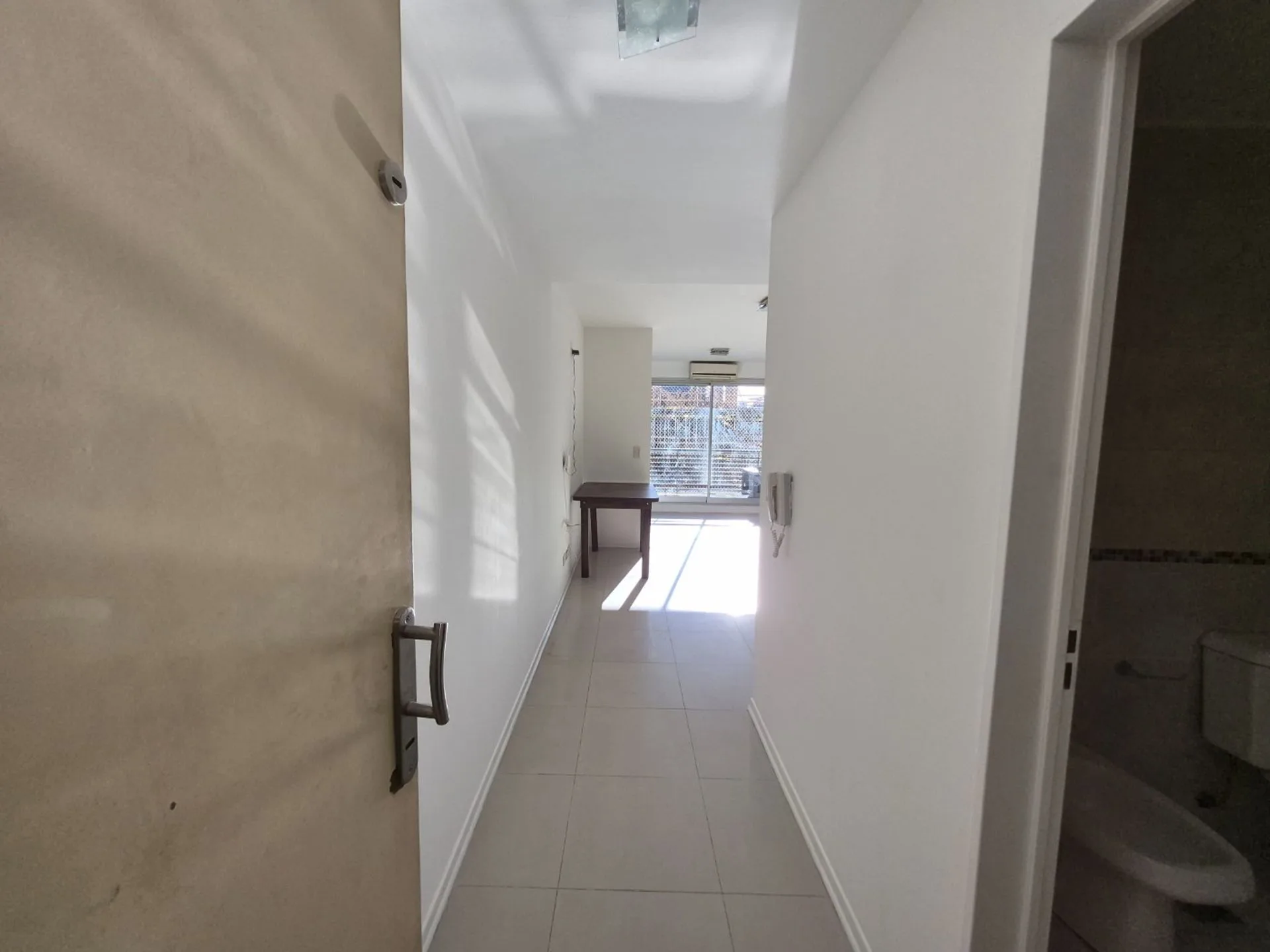 VENTA MONOAMBIENTE CON BALCON EXCELENTE VISTA foto 5