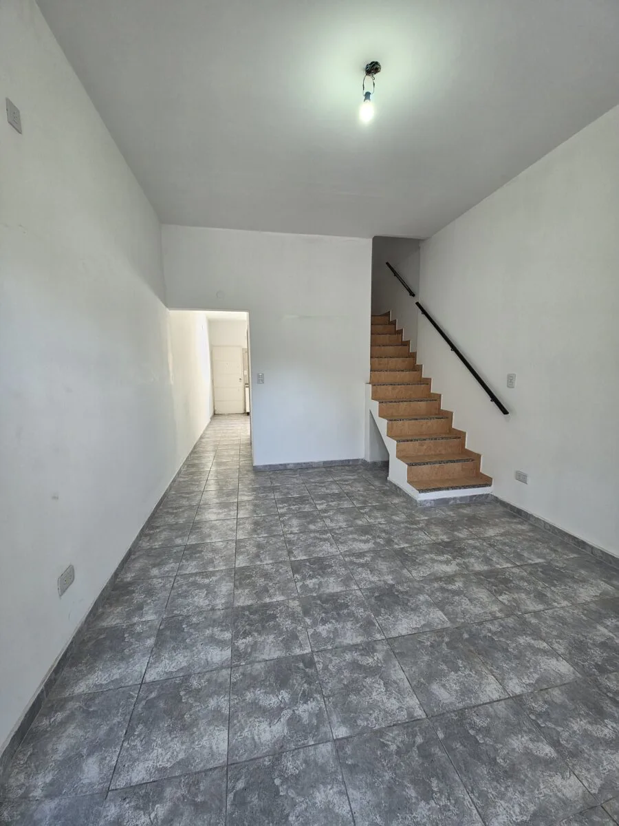 ¡NUEVO VALOR! OPORTUNIDAD – DÚPLEX A ESTRENAR AL FRENTE EN CIUDAD MADERO foto 2