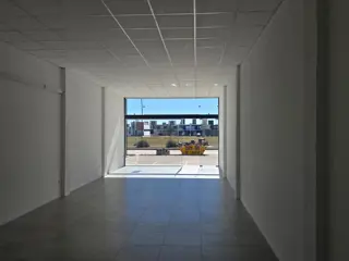 ALQUILER LOCAL COMERCIAL PB MANANTIALES 2 CBA foto 5