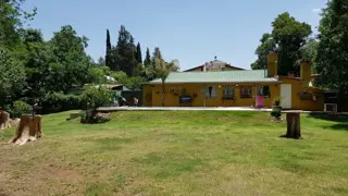 Vivienda de 3 dormitorios con pileta, lindante costa de arroyo foto 3