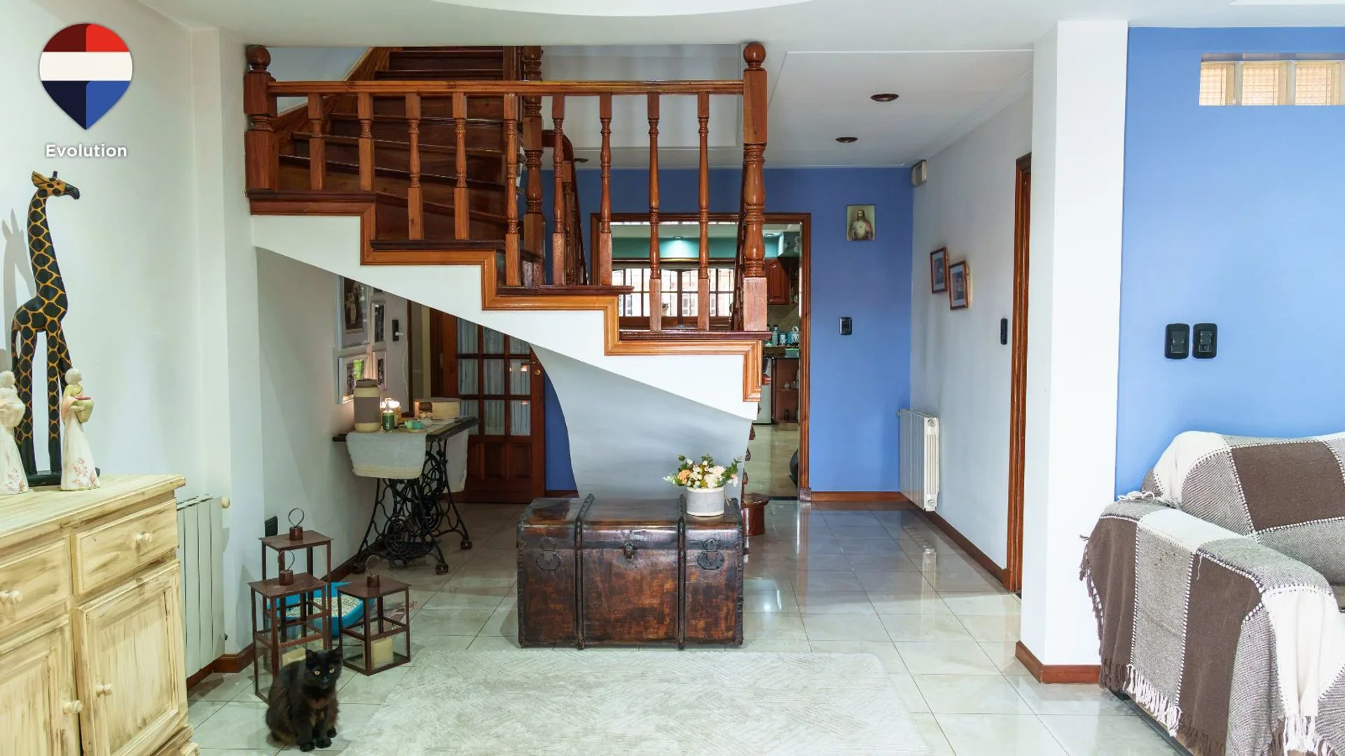 VENTA CASA TAPIALES 6 AMB PISCINA QUINCHO COCHERA foto 2