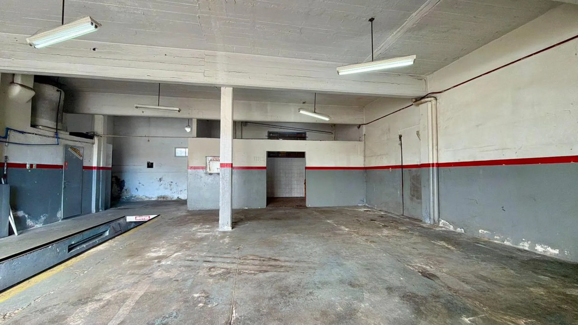 Venta Galpón 133M² Múltiples Usos Barrio Los Andes foto 5